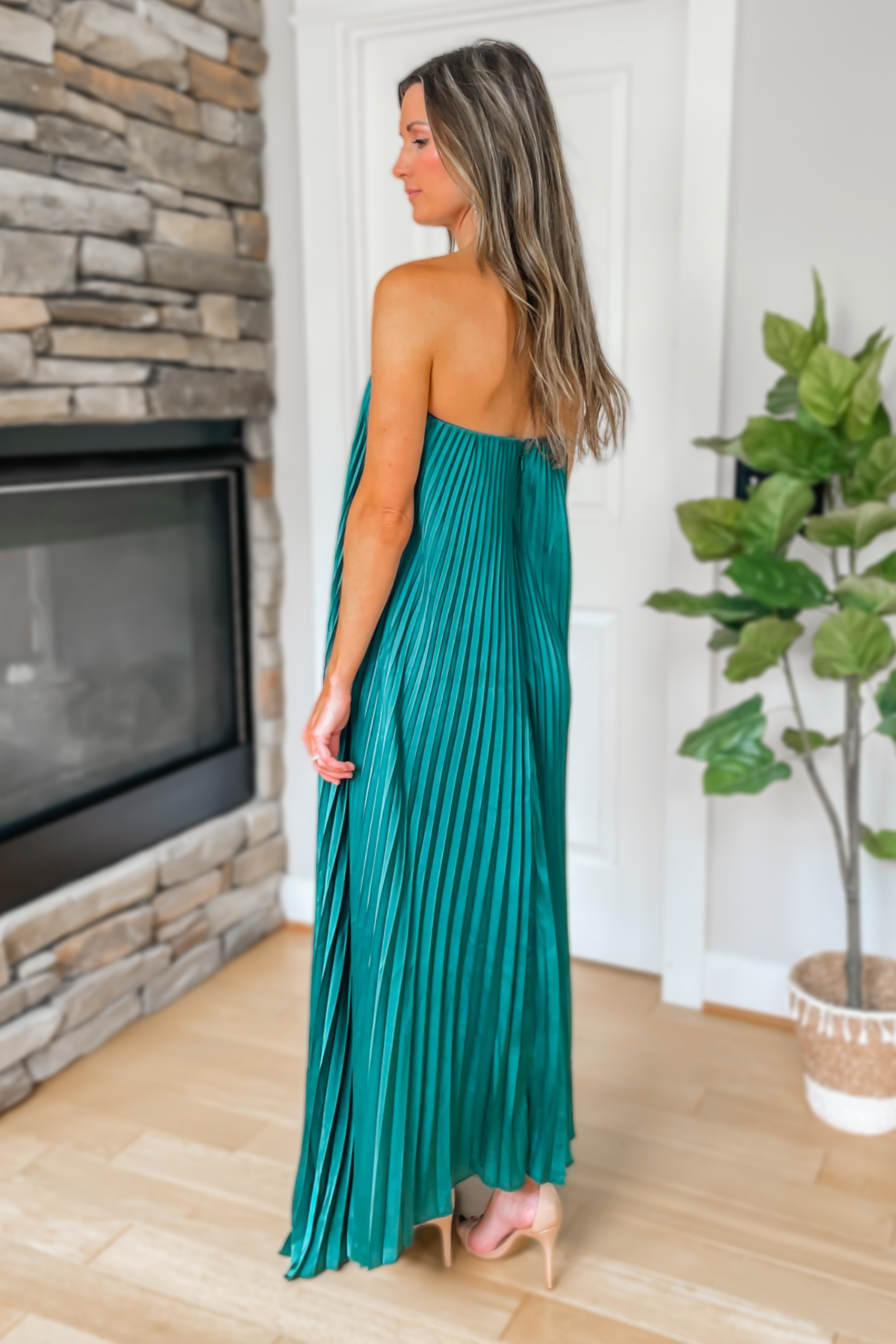 Evening Glow Pleated Satin Maxi Dress – Mauve - Image 10